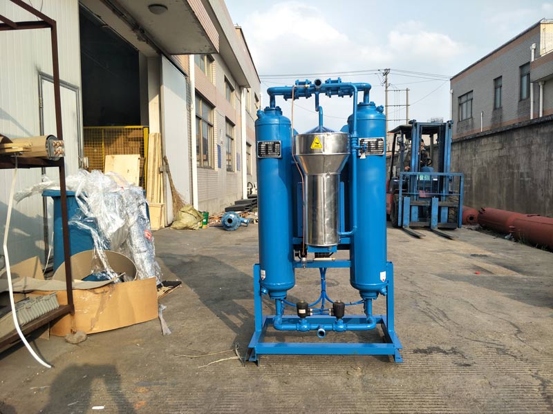 如何選擇吸干機生產廠家？專業技術更關鍵